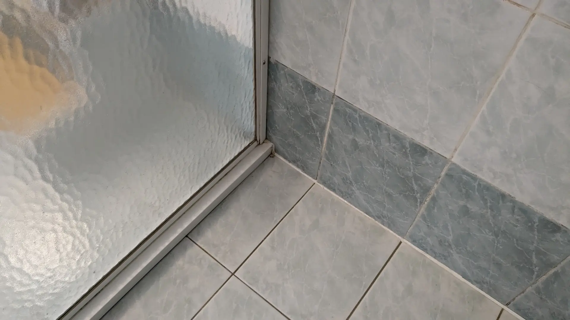 Two bedroom flat handed back after a vacate clean